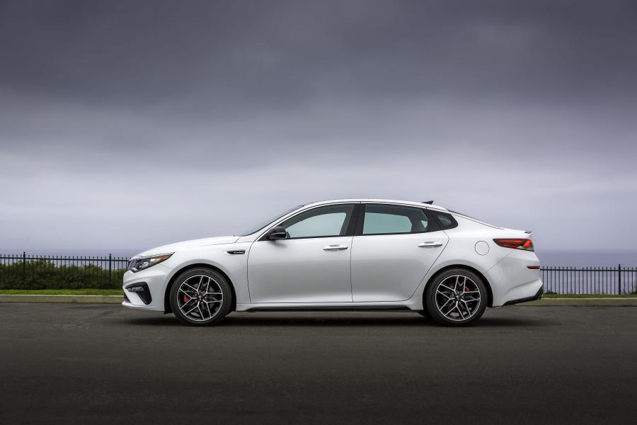  Kia Optima SX Turbo (JF) 2018 года  (NA) (фото 28 из 40)